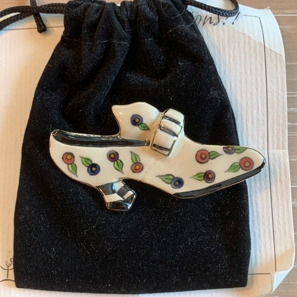 Lot of 6 ExClaynations Art to Wear pins with bags. All new - Make an offer! - Picture 5 of 9